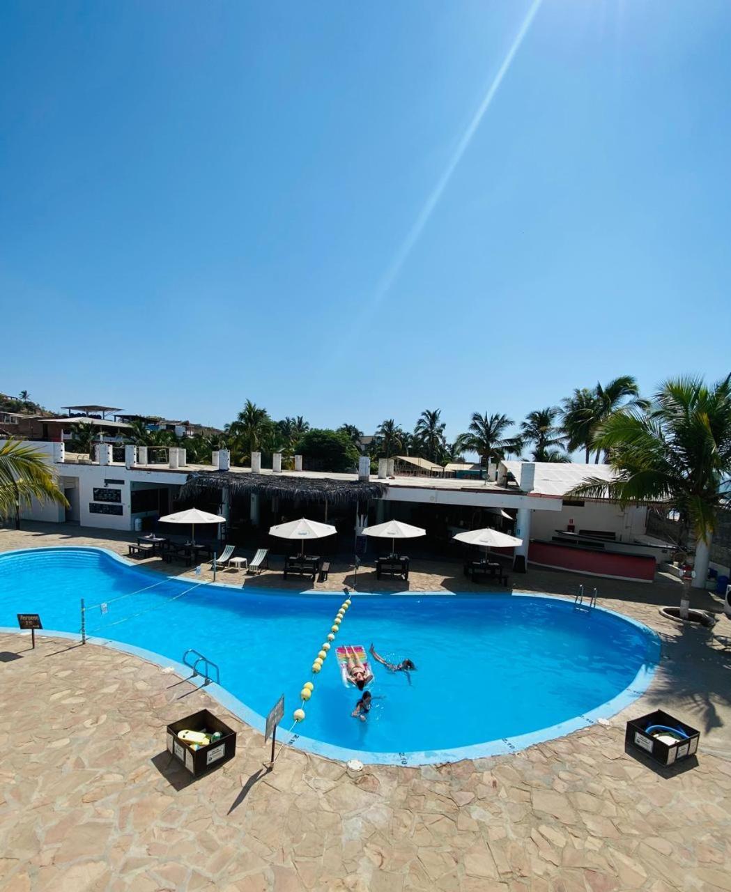 Loki Del Mar Hostel Máncora Exterior foto